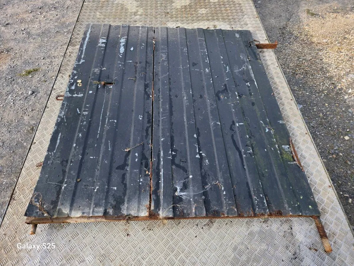 Yard steel gate - Image 1