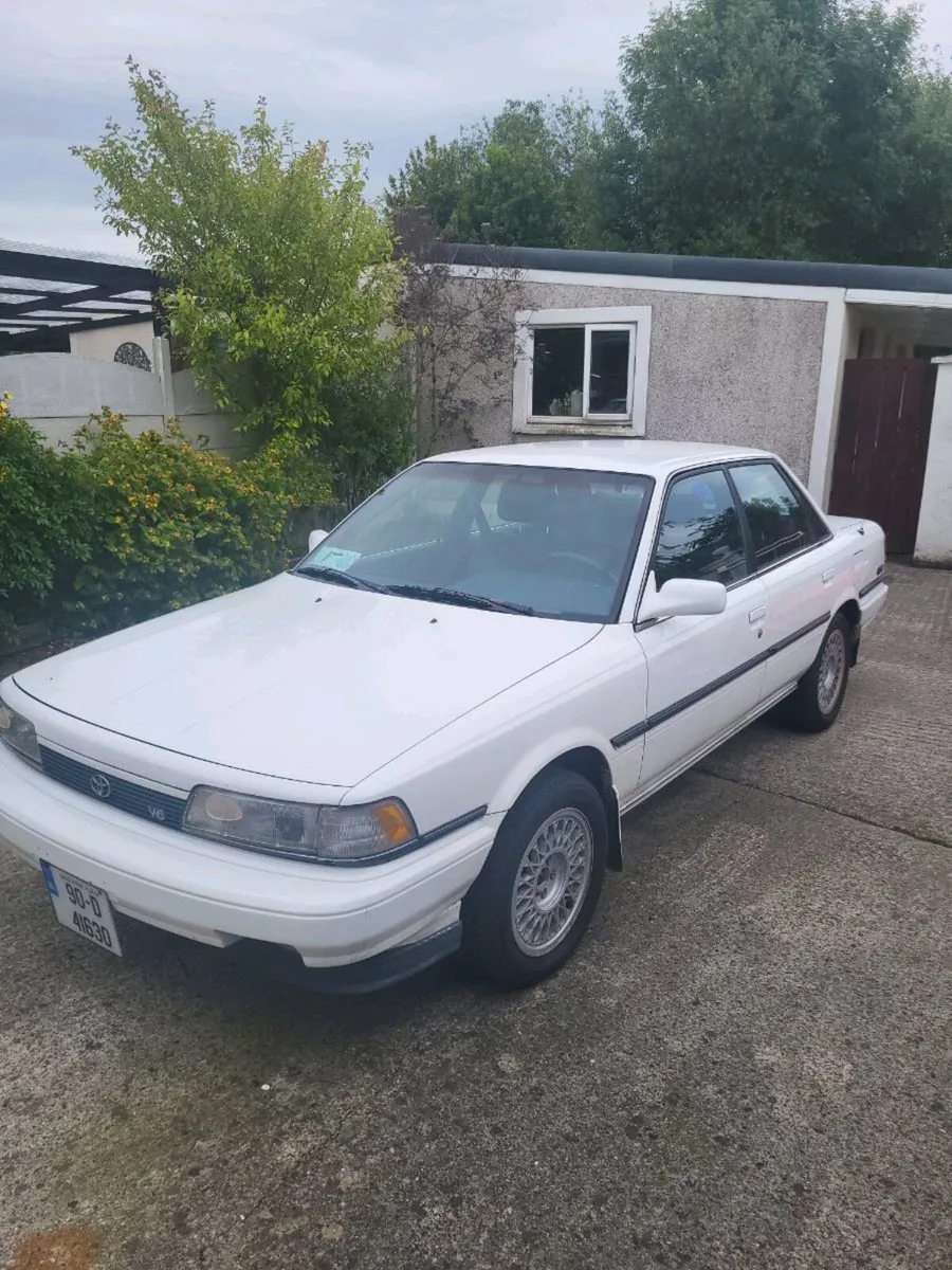 Toyota Camry 2.5 V6. - Image 1