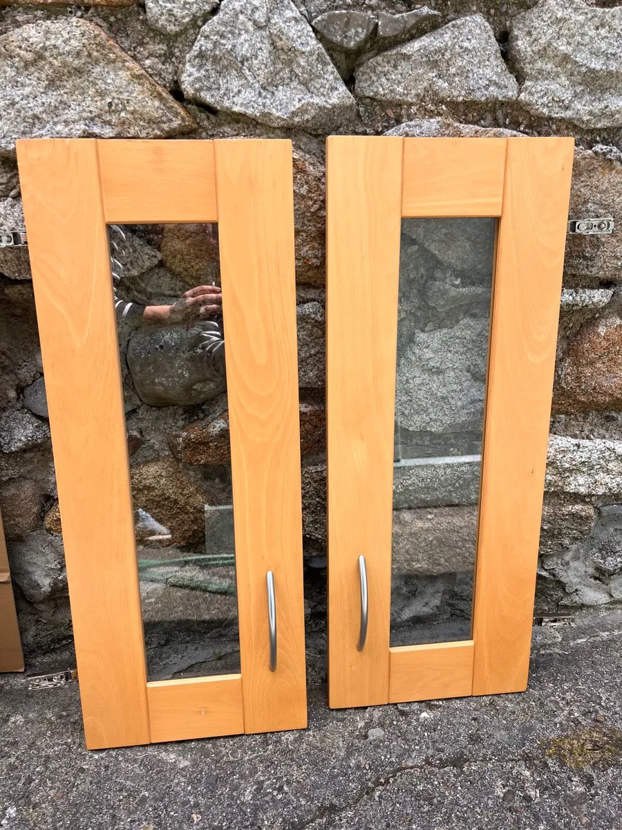 Kitchen cupboard doors - Image 2