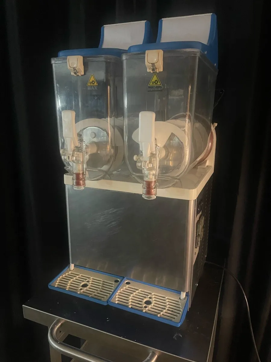 Slush Machines - Image 1