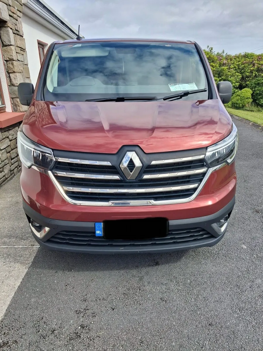 231 Renault Traffic (NO VAT) Low Kms!! - Image 2