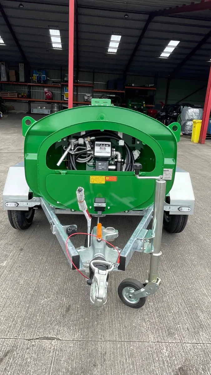 New Cashel Fuel Bowser - Image 4
