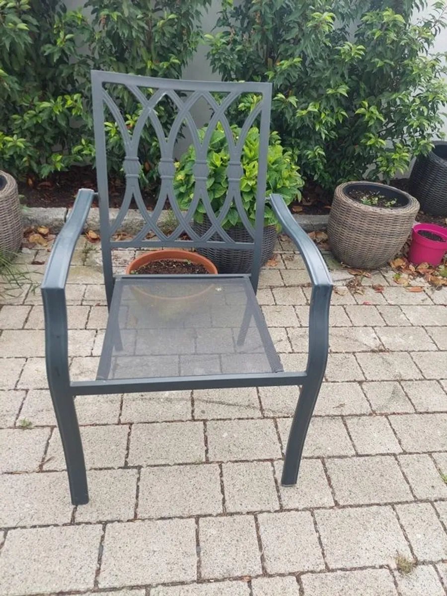 6 Patio Chairs with 6 excellent Cushions - Image 2
