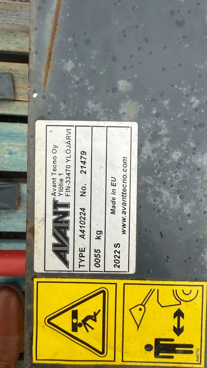 Avant Bale Fork Loader - Unused - Image 2