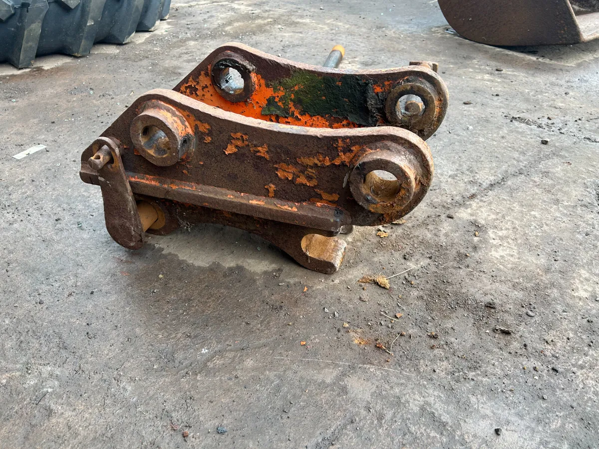 Hill ((45mm)) Semi Quick Hitch - Image 2