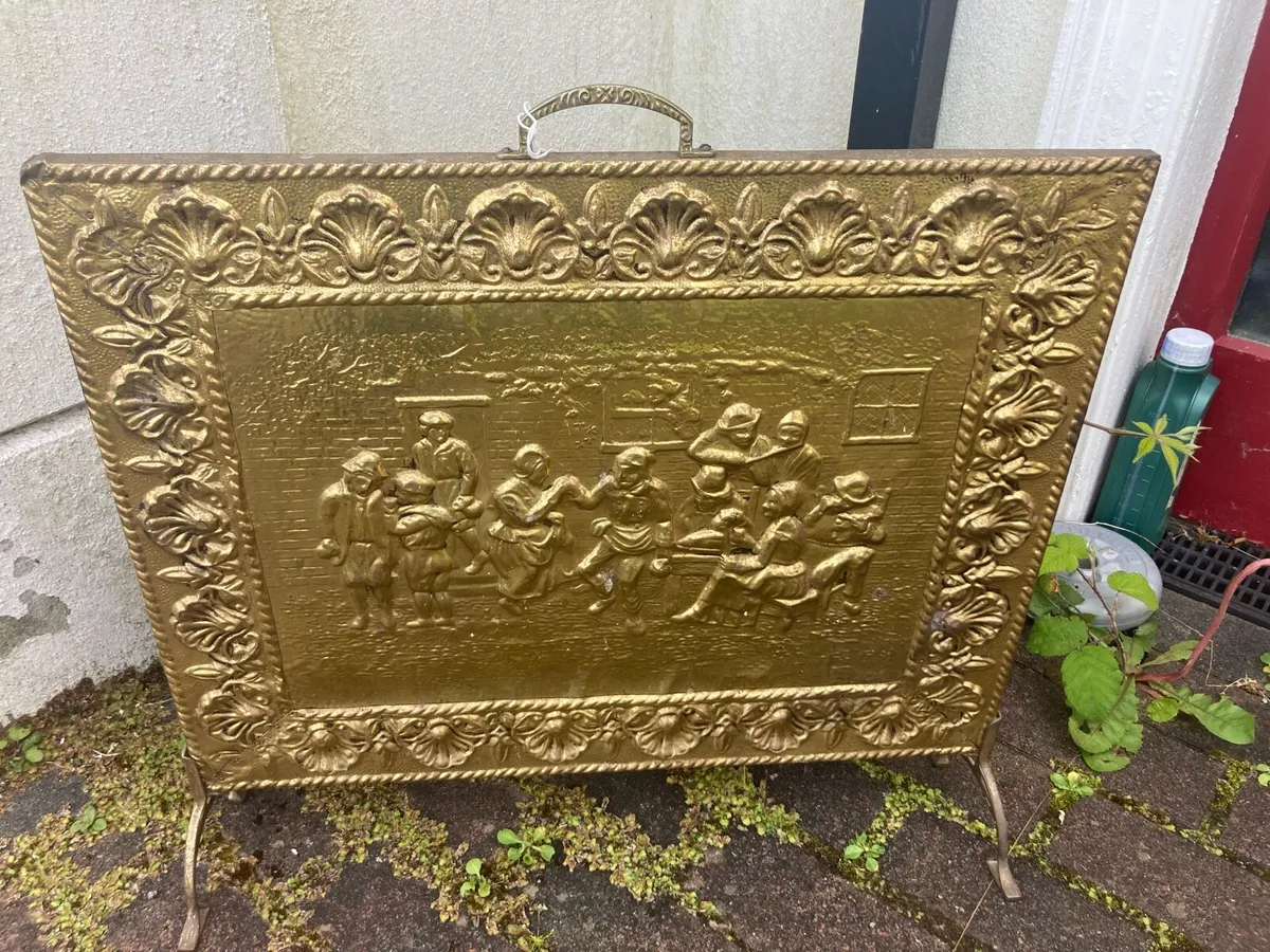 Brass fire screen