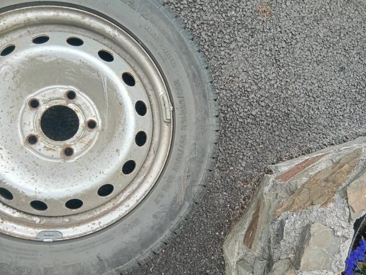 Van Tyres - Image 1