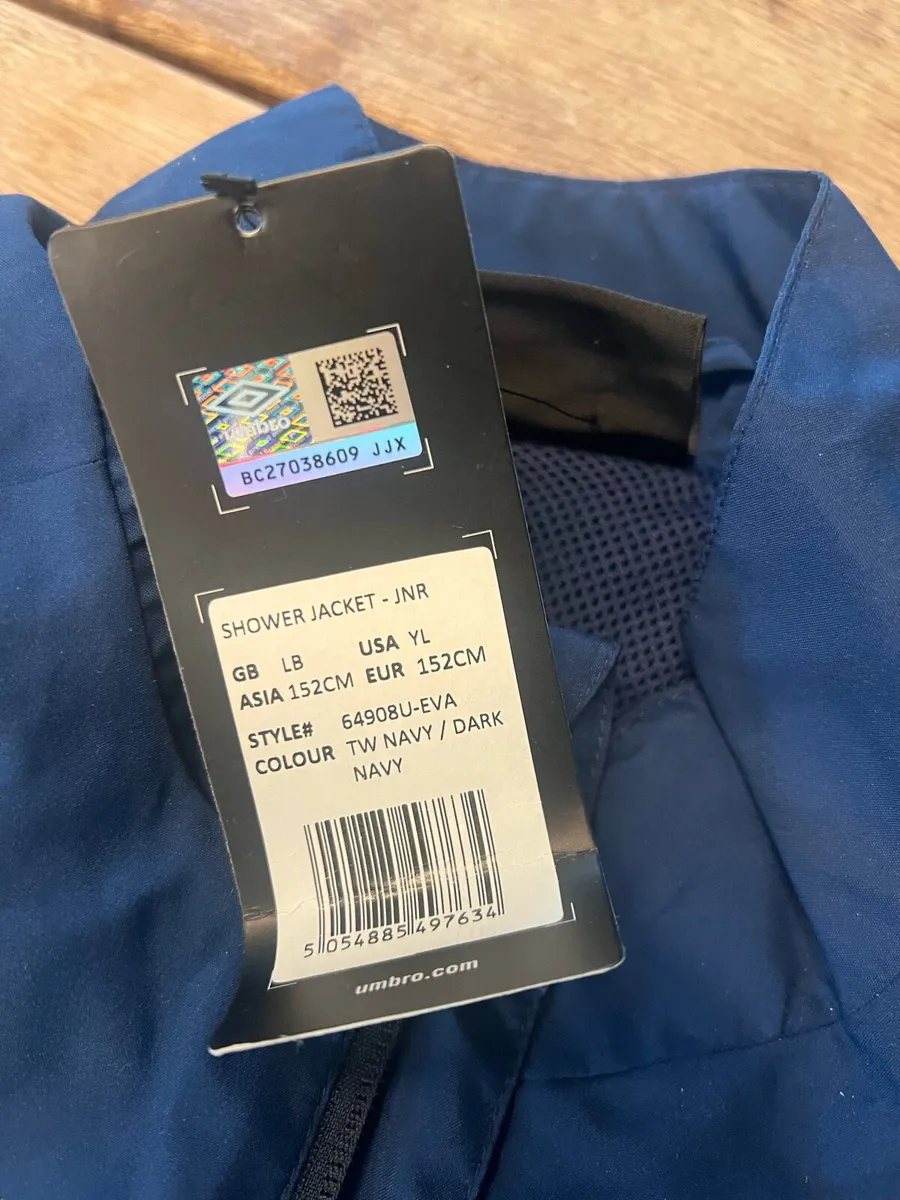 Salthill Devon training shower jacket - Image 3