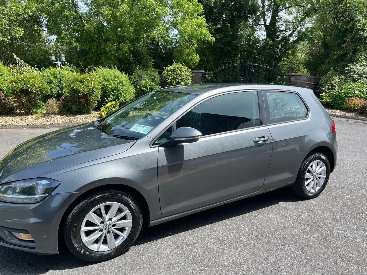 Volkswagen Golf TDI 115bhp - Image 4