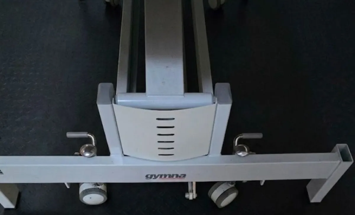 Gymna electric bobath  plinth treatment  table - Image 3