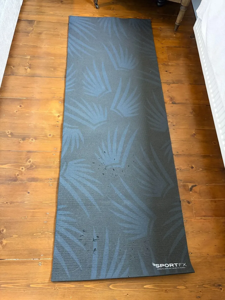 SportFX Yoga Mat with Carry Strap (Minor Cosmetic) - Image 3