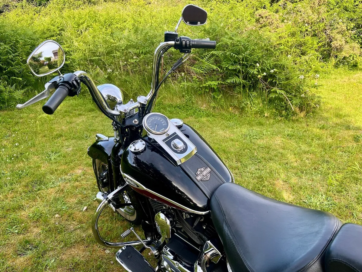 HARLEY DAVIDSON Heritage Springer 2005 - Image 3