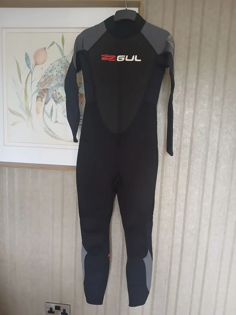 Gul wetsuit & shoes Excellent condition - Image 1