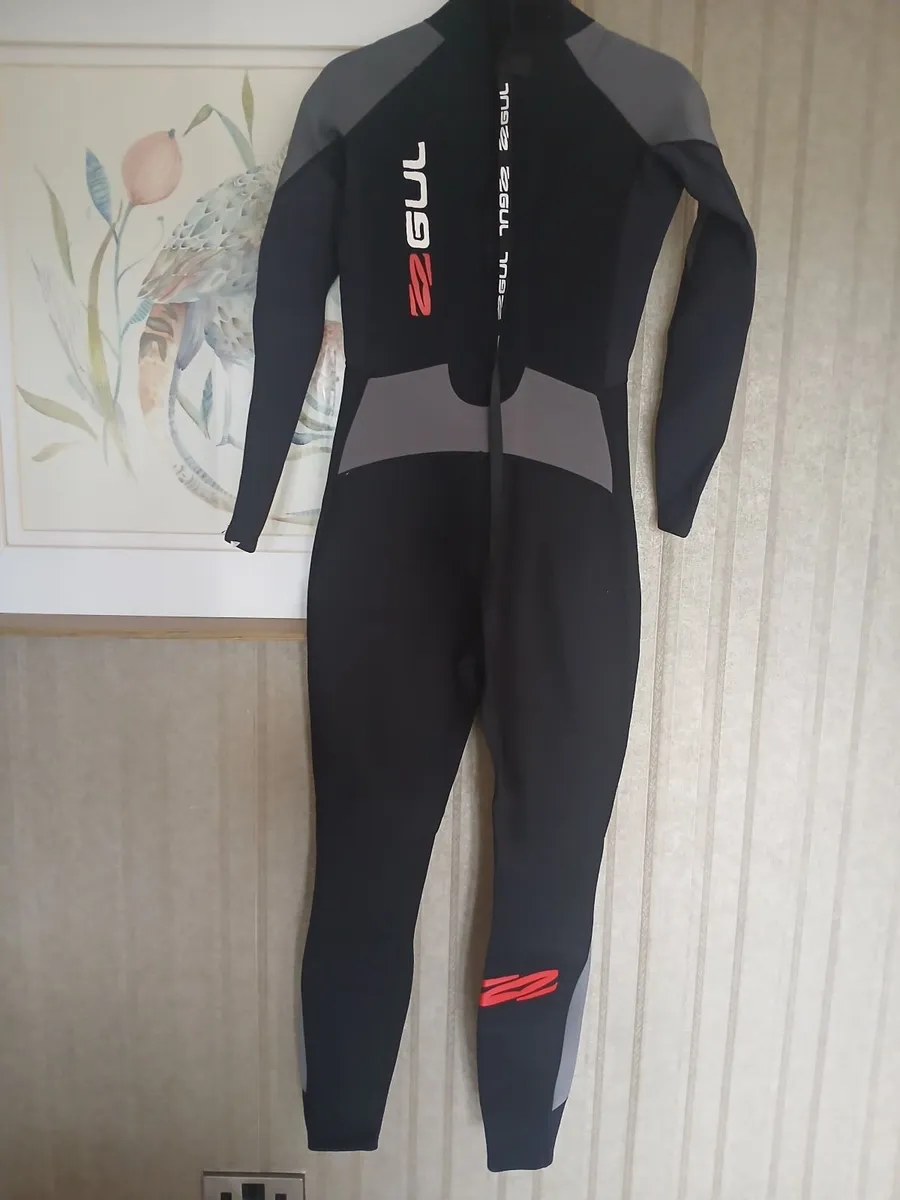 Gul wetsuit & shoes Excellent condition - Image 3