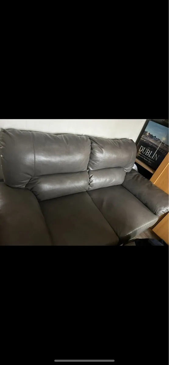 2 and 3 seater - Image 1