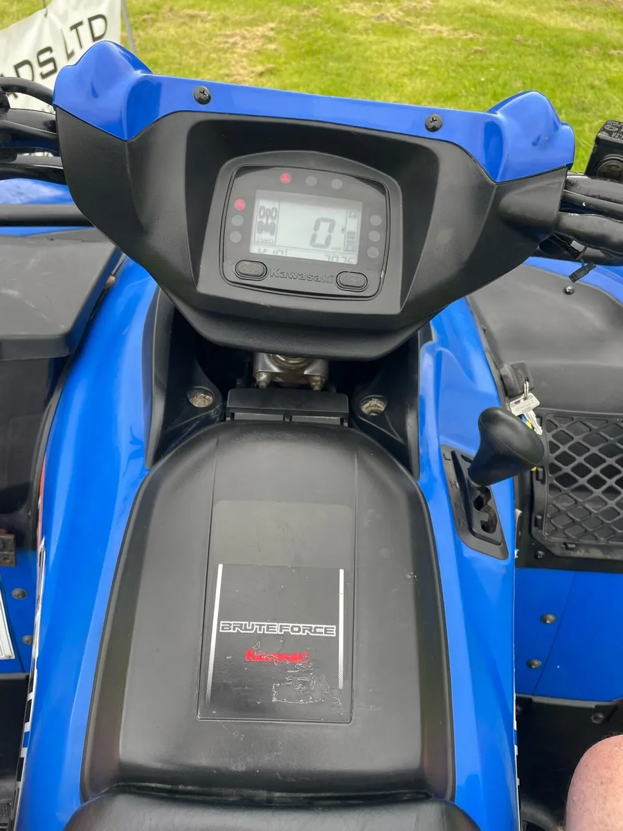 750cc Kawasaki Brute force Low Hours - Image 3
