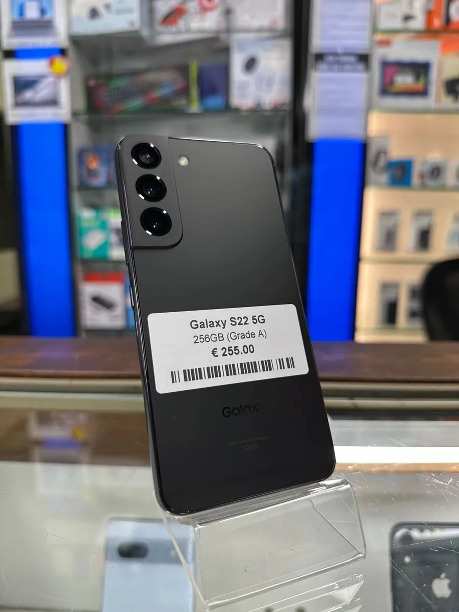 Samsung Galaxy S22 256GB – Grade A - €255 - Image 1