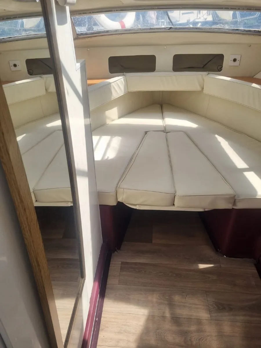 Boat - Image 4