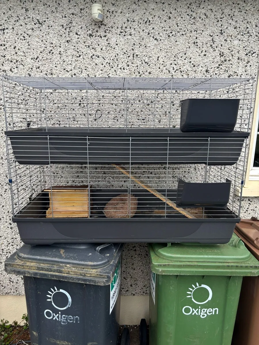 2 story cage - Image 1