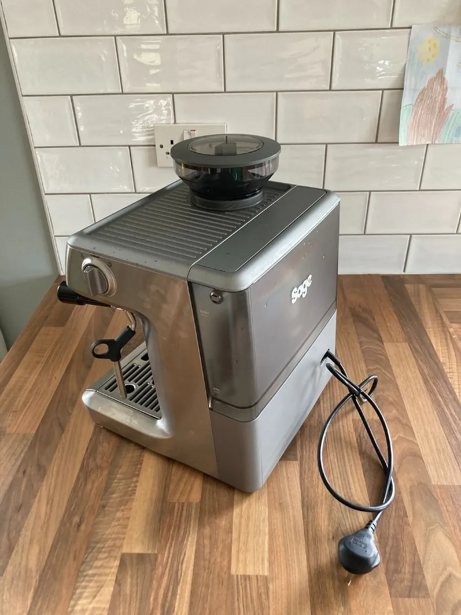 Sage Barista Express Coffee Machine - Image 4