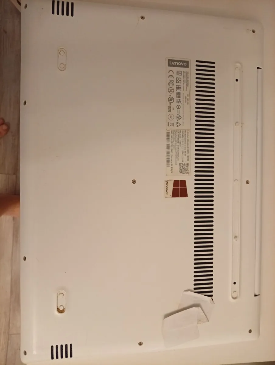 Lenovo IdeaPad Laptop - Screen issue - Image 4