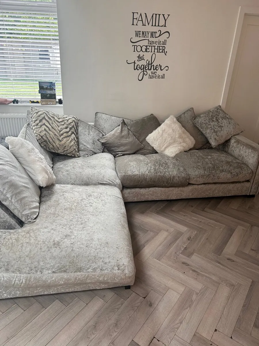 L shaped sofa and footpuff - Image 1