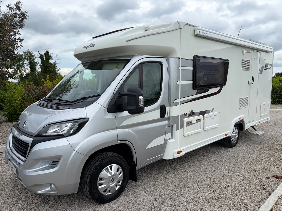 ELDDIS MAJESTIC 2.2 175 2x BERTH /VERY LOW MILEAGE - Image 1