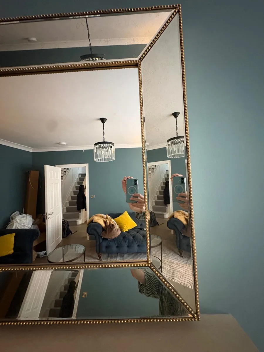 Mirror - Image 2