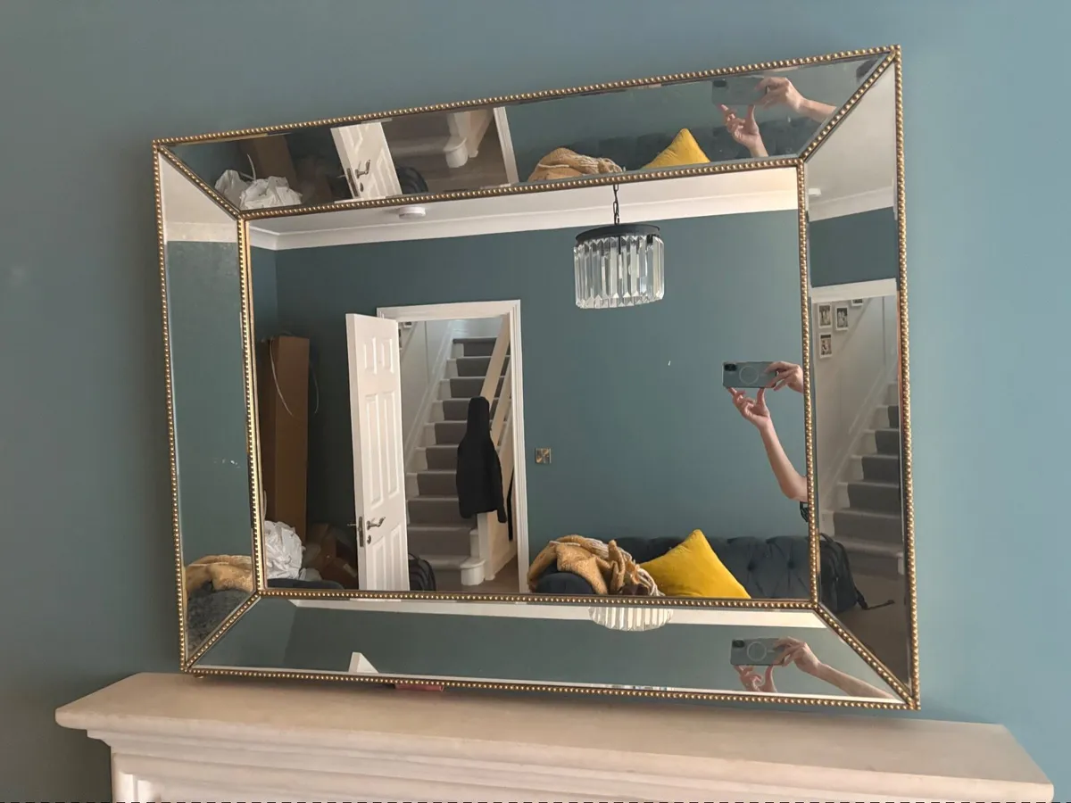 Mirror - Image 4