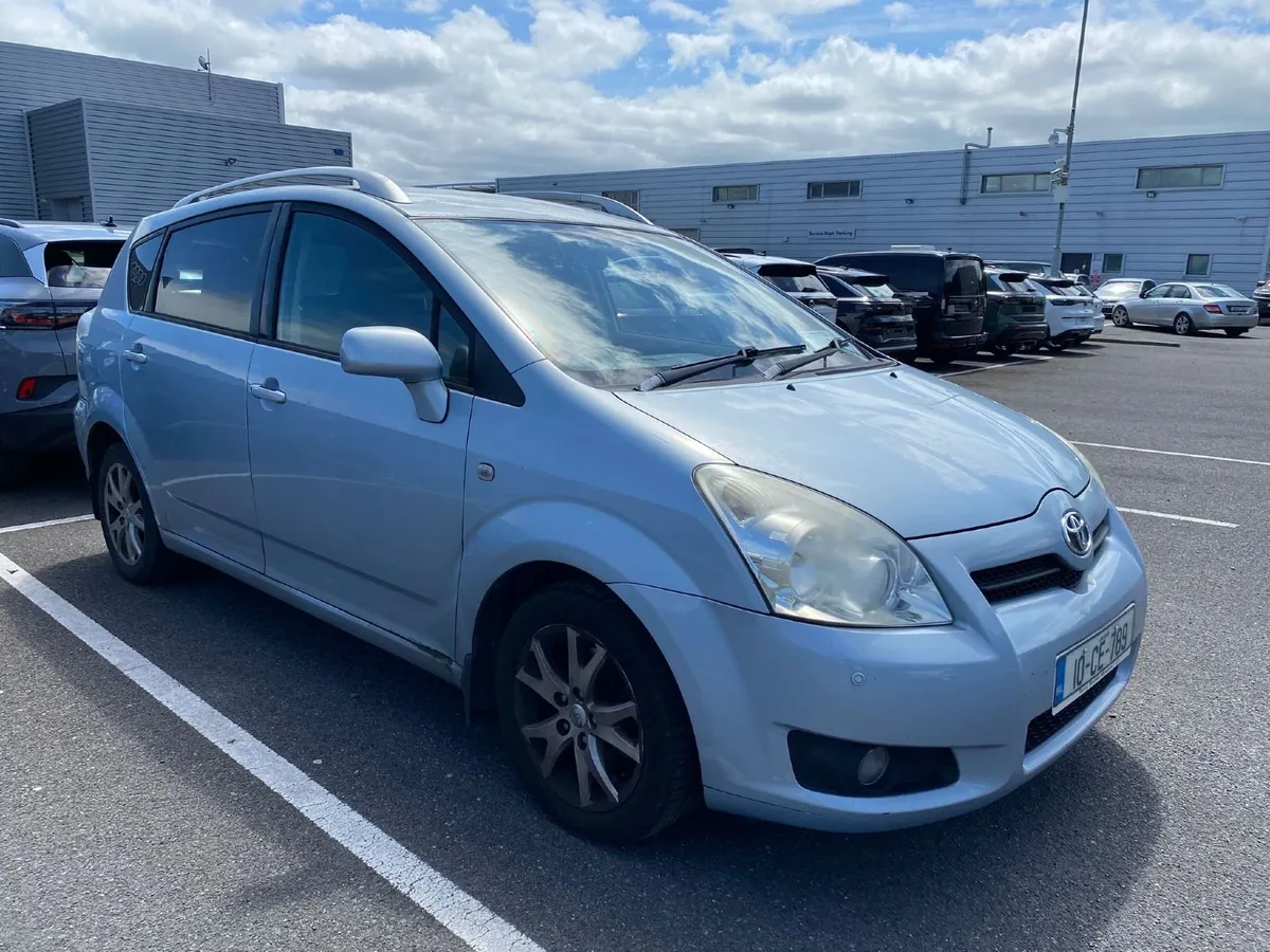 Toyota verso  automatic - Image 3
