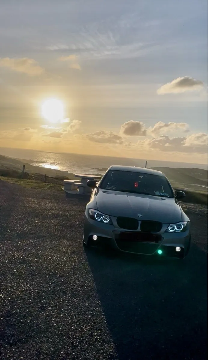 BMW 3 series Blue Halo LED Headlights Pair - Image 2