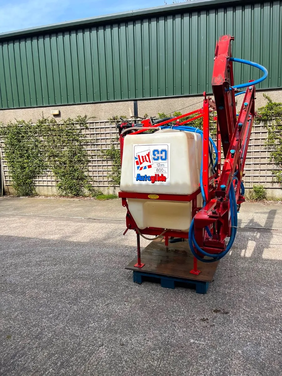 Lely Sprayer Autoglide 90 series 12 m 800 L - Image 1