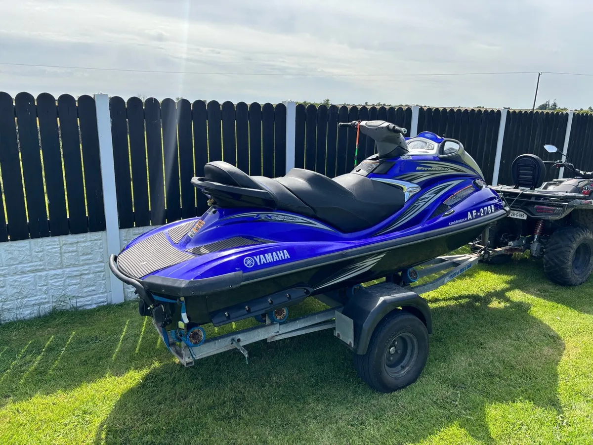 Yamaha 1800cc jet ski - Image 2