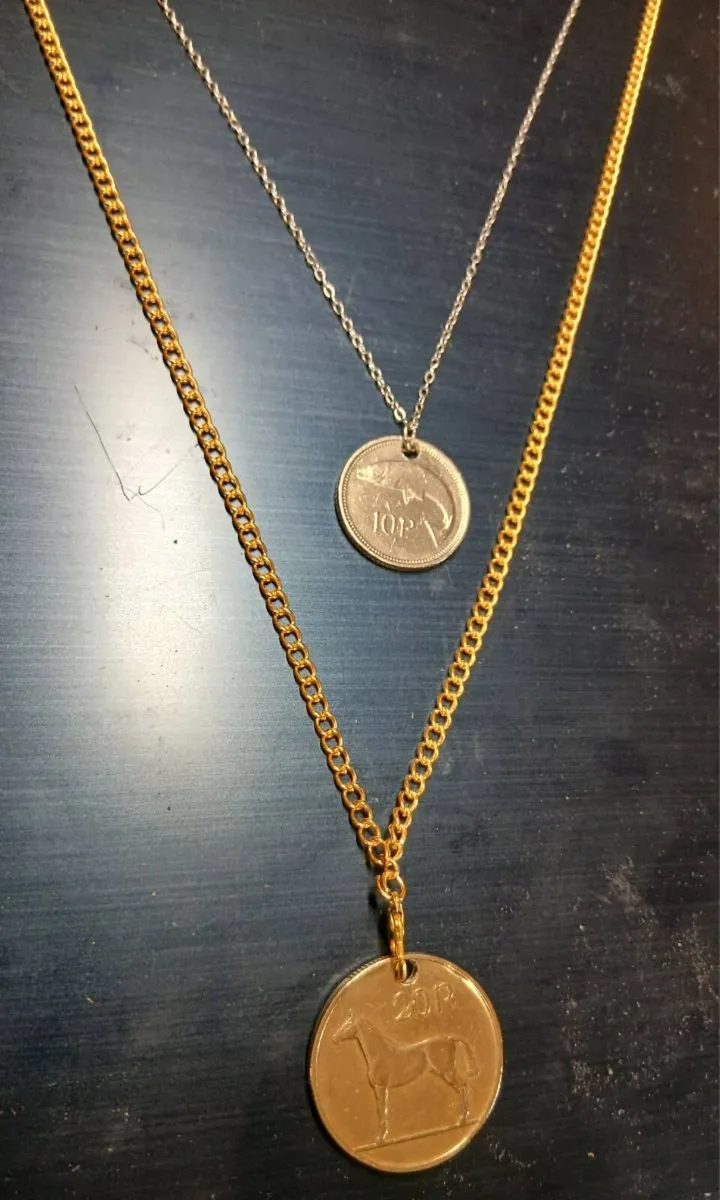 Jewellery - Image 1