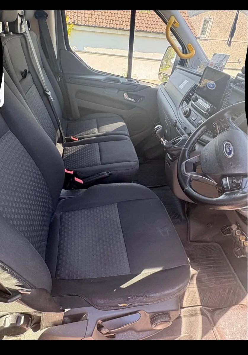 Ford Transit 9 seater taxi - Image 4