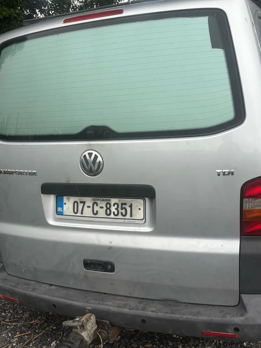 Volkswagen transporter 2.5 tdi - Image 4