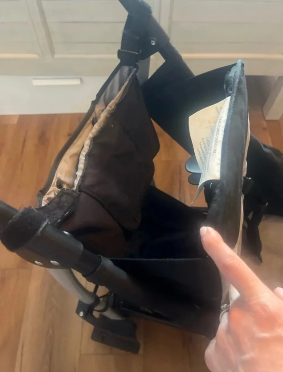 Chicco buggy stroller - Image 4