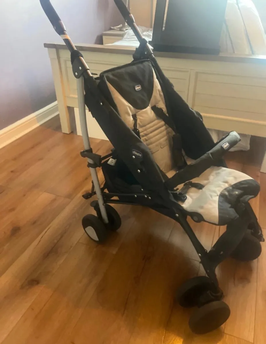Chicco buggy stroller - Image 1
