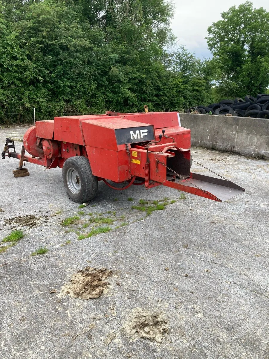 Massey Ferguson 124 Square Baler - Image 4