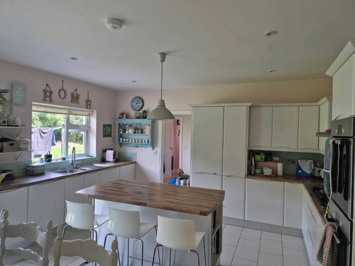 Kitchen units - Image 3