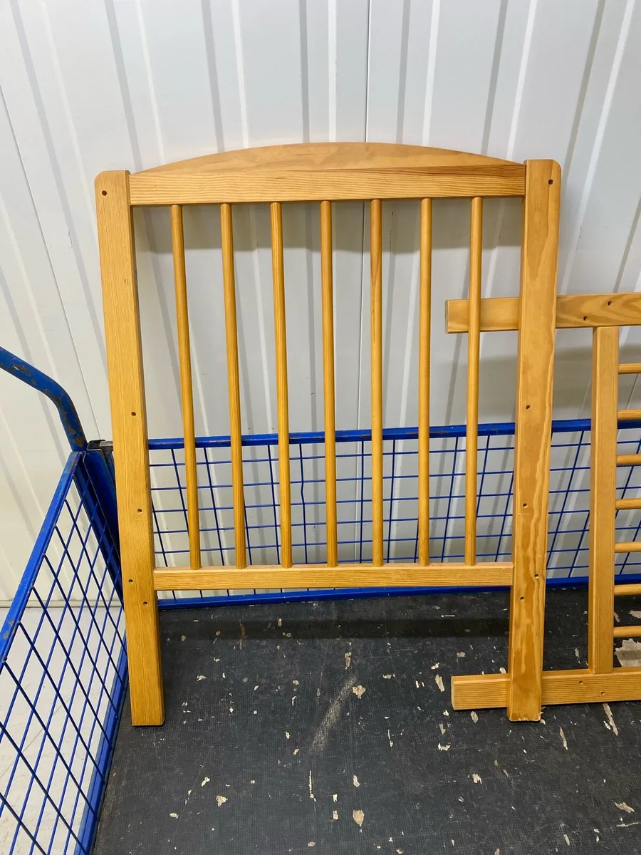 Baby bed/ cot - Image 1