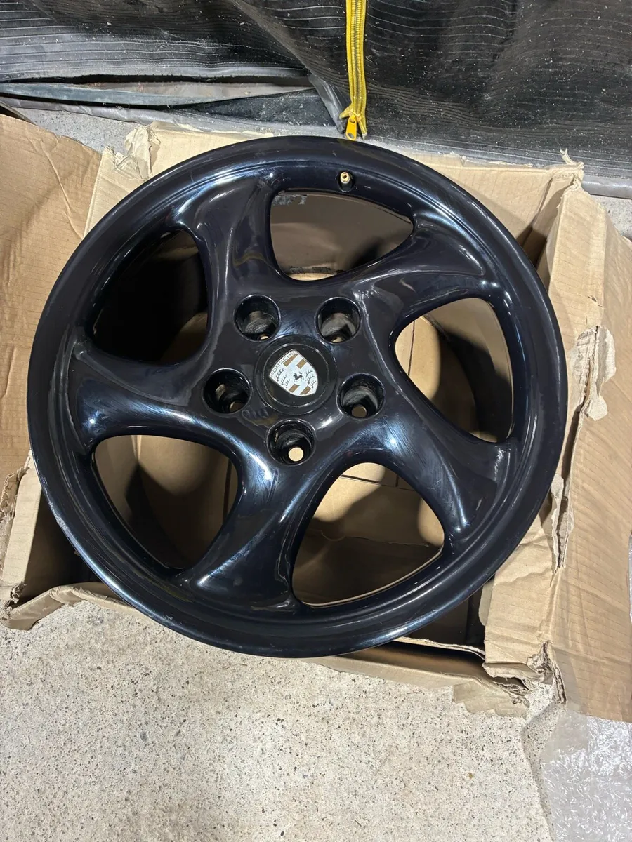 Alloy wheels - Image 2