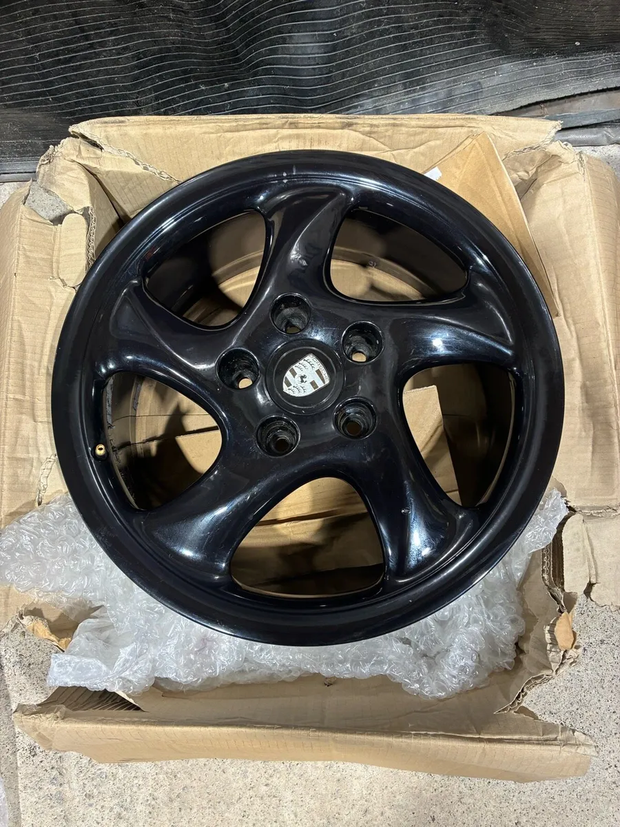 Alloy wheels - Image 3