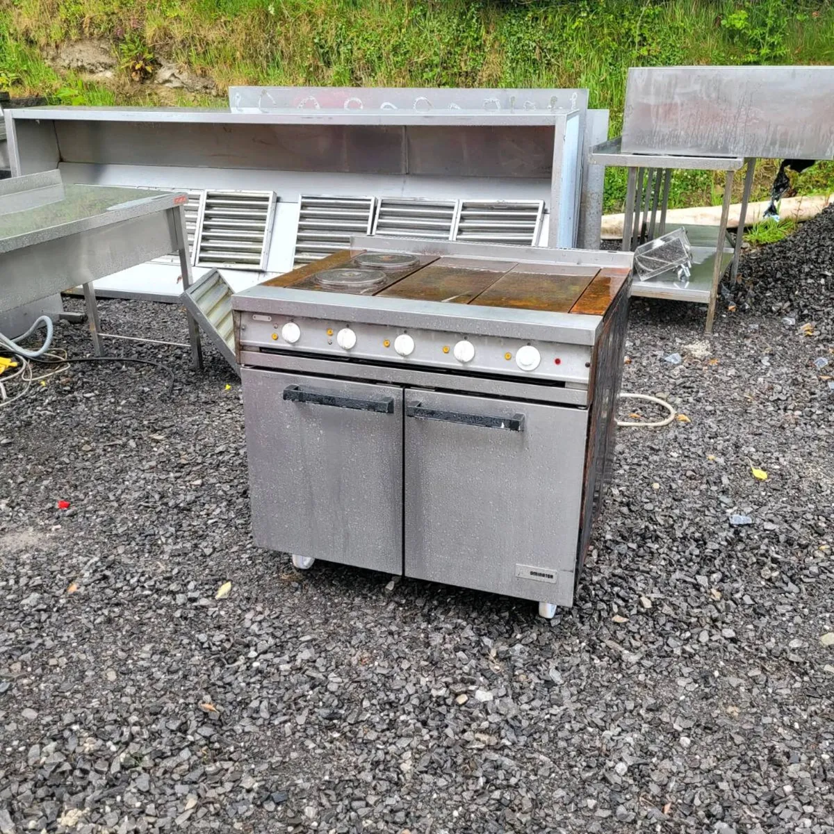 Stainless steel kitchen - Image 3