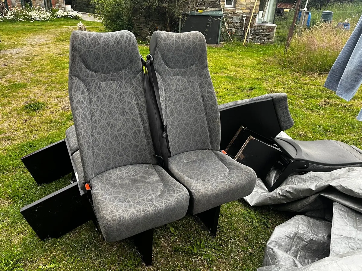 Renault Other 2006 - Image 2