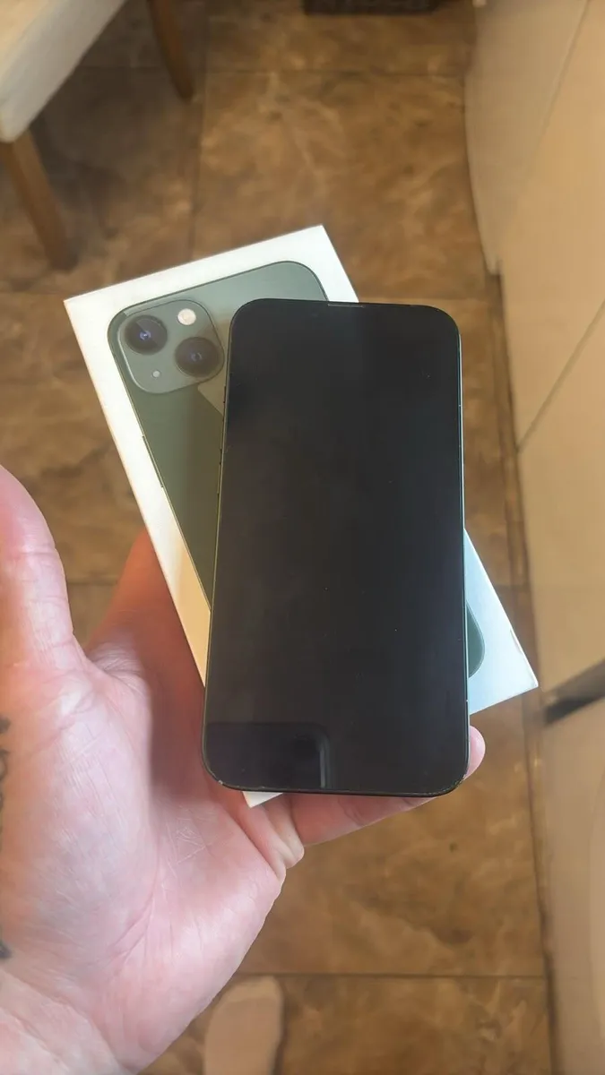 iPhone 13 green sim free 128GB with box - Image 3