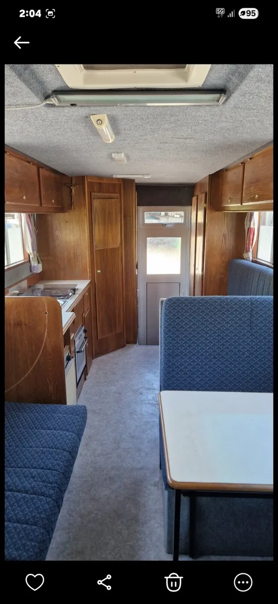 Campervan - Image 4
