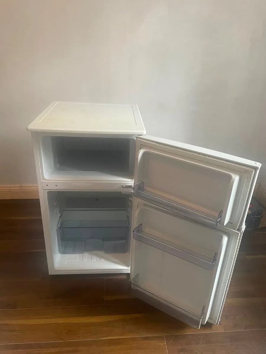 Fridge freezer