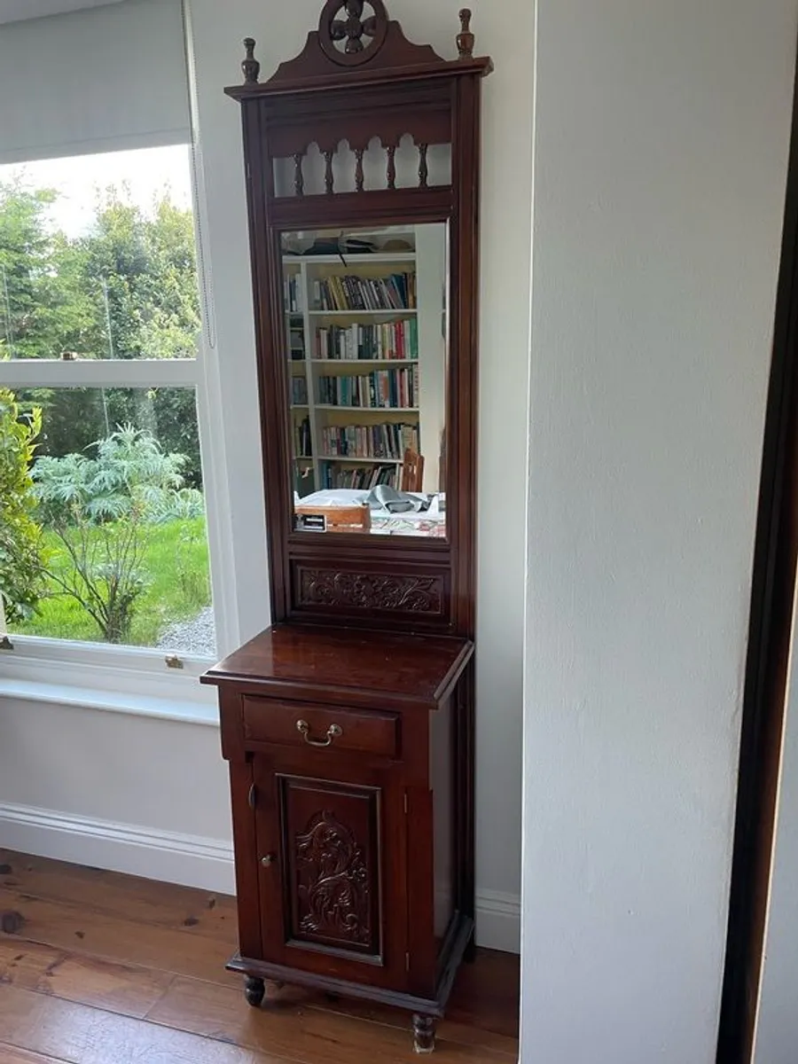 Hallway cabinet - Image 2