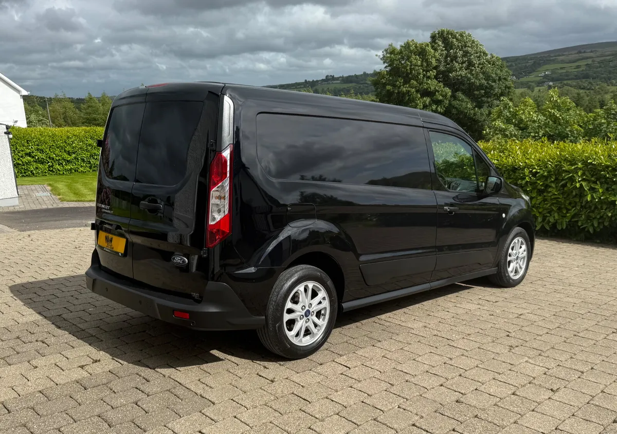 2022 Ford Transit Connect Limited LWB 120bhp - Image 4